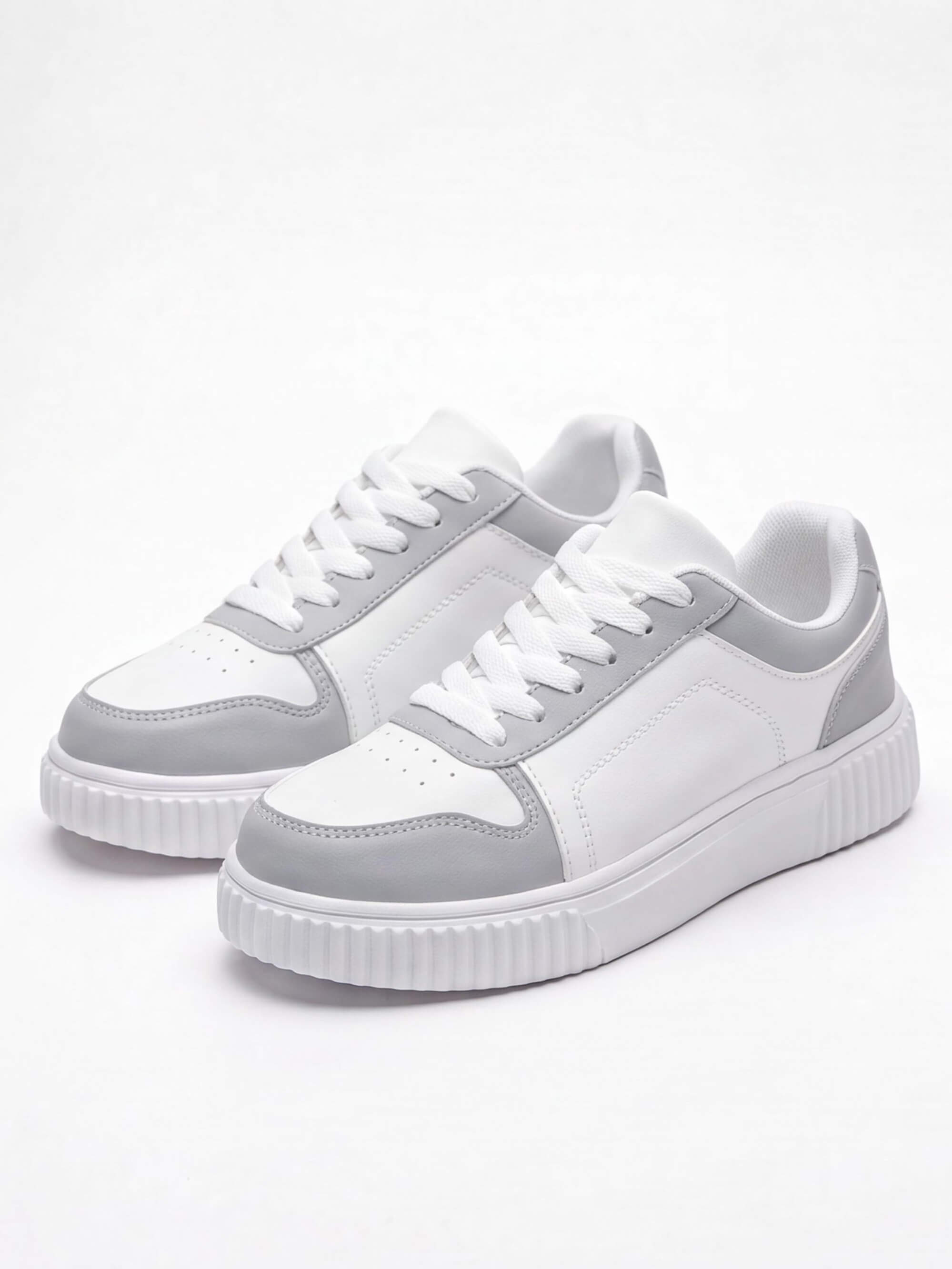 Women’s Panelled Lace-Up Platform Sneakers