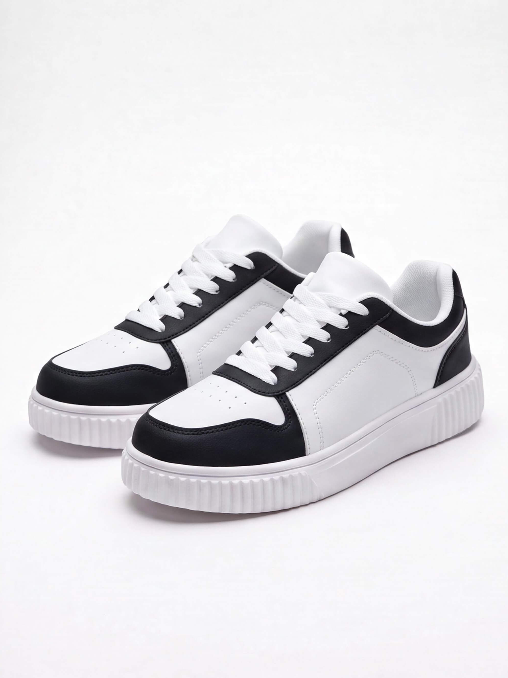 Women’s Panelled Lace-Up Platform Sneakers