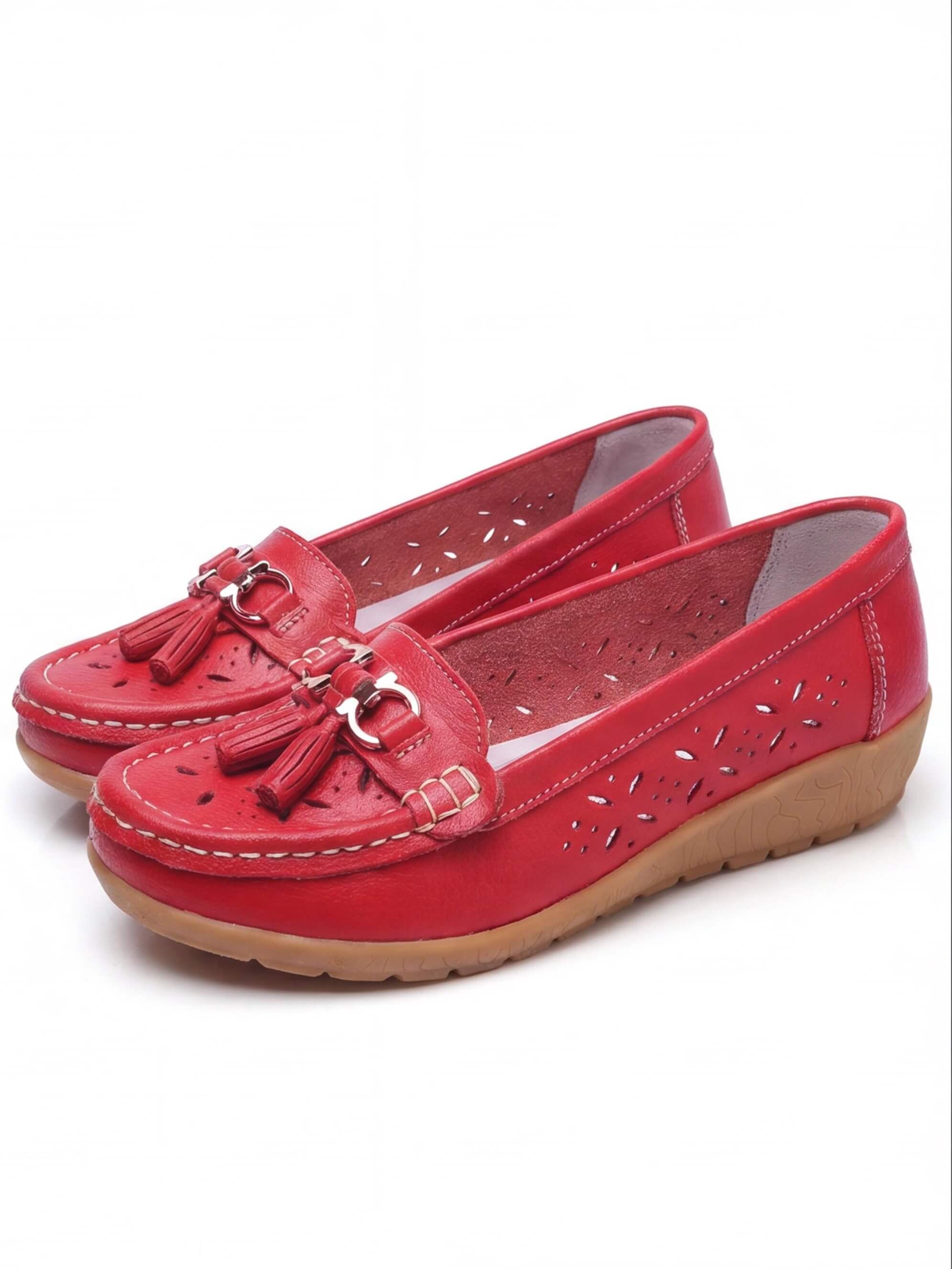 Women’s Perforated Tassel Comfort Loafers
