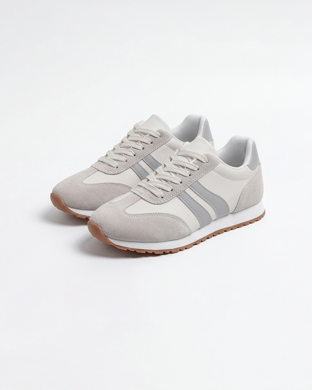 Women’s Retro Stripe Low-Top Sneakers