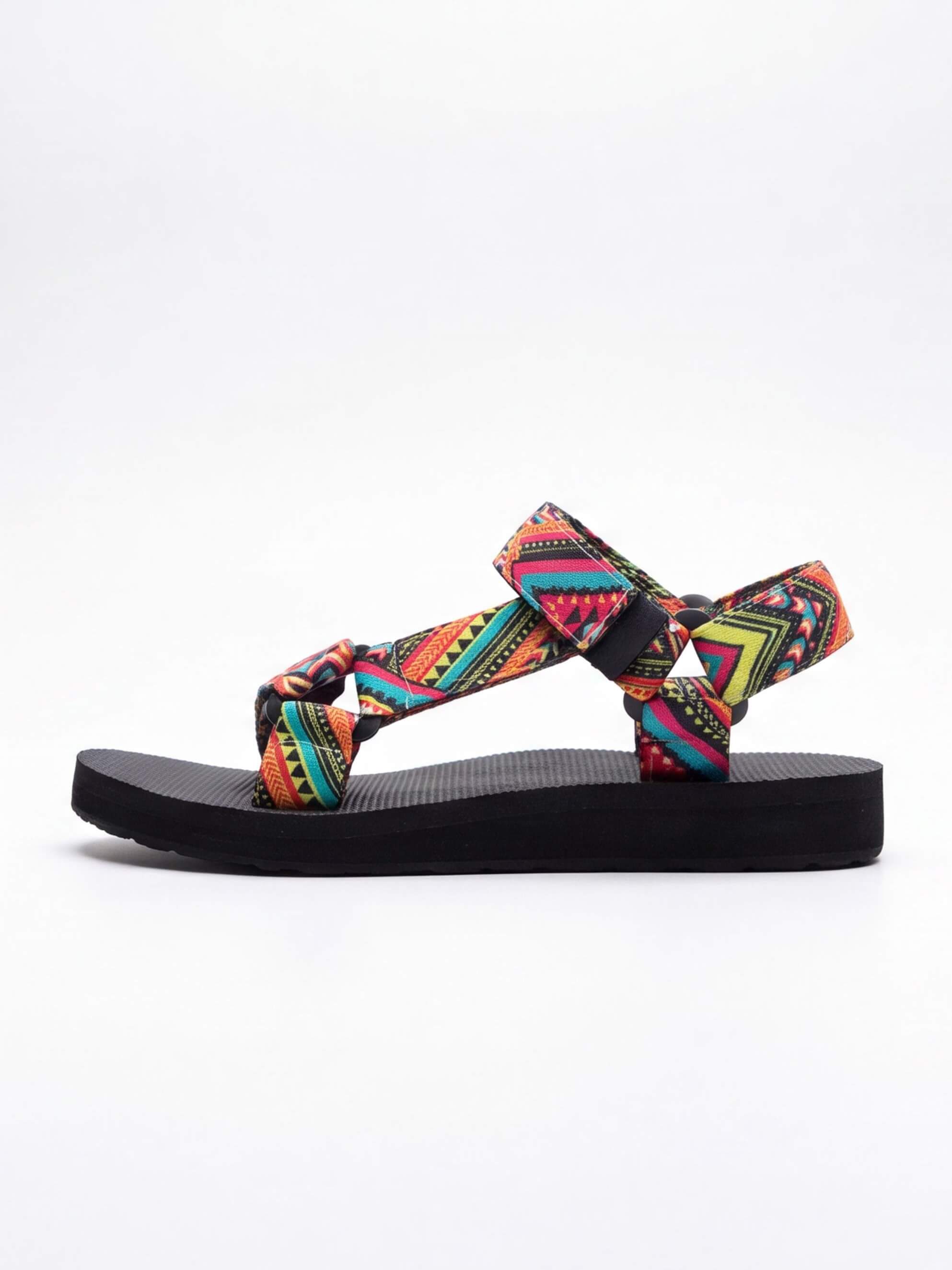 Women’s Patterned Strappy Flat Sandals