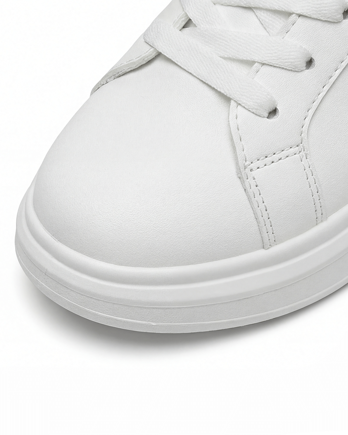 Women’s Minimal Lace-Up Platform Sneakers