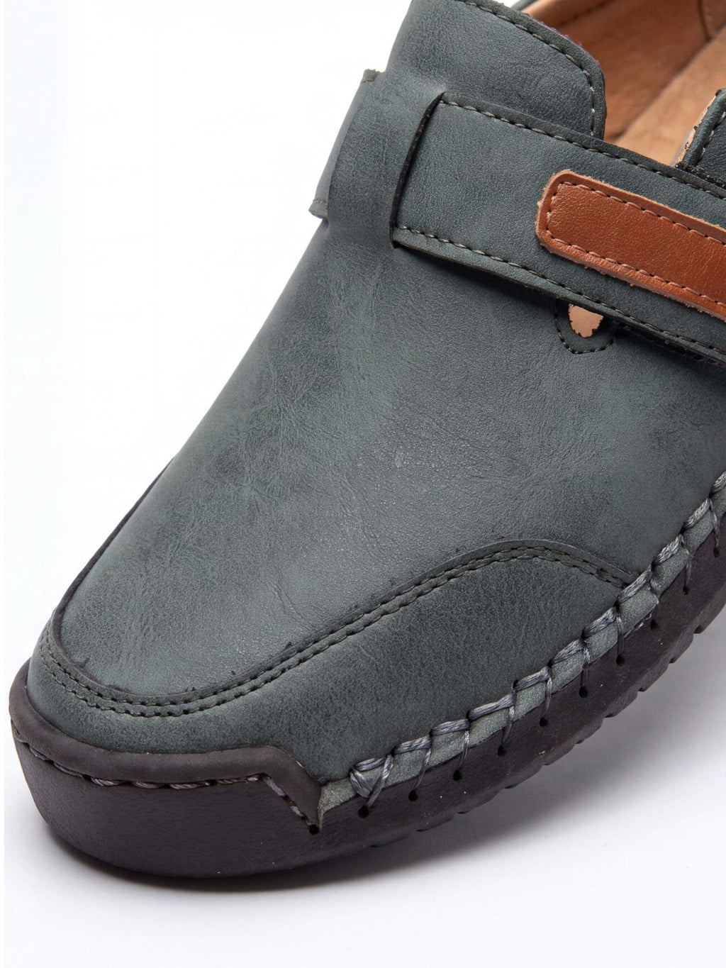 Women’s Stitched Moccasin-Style Loafers