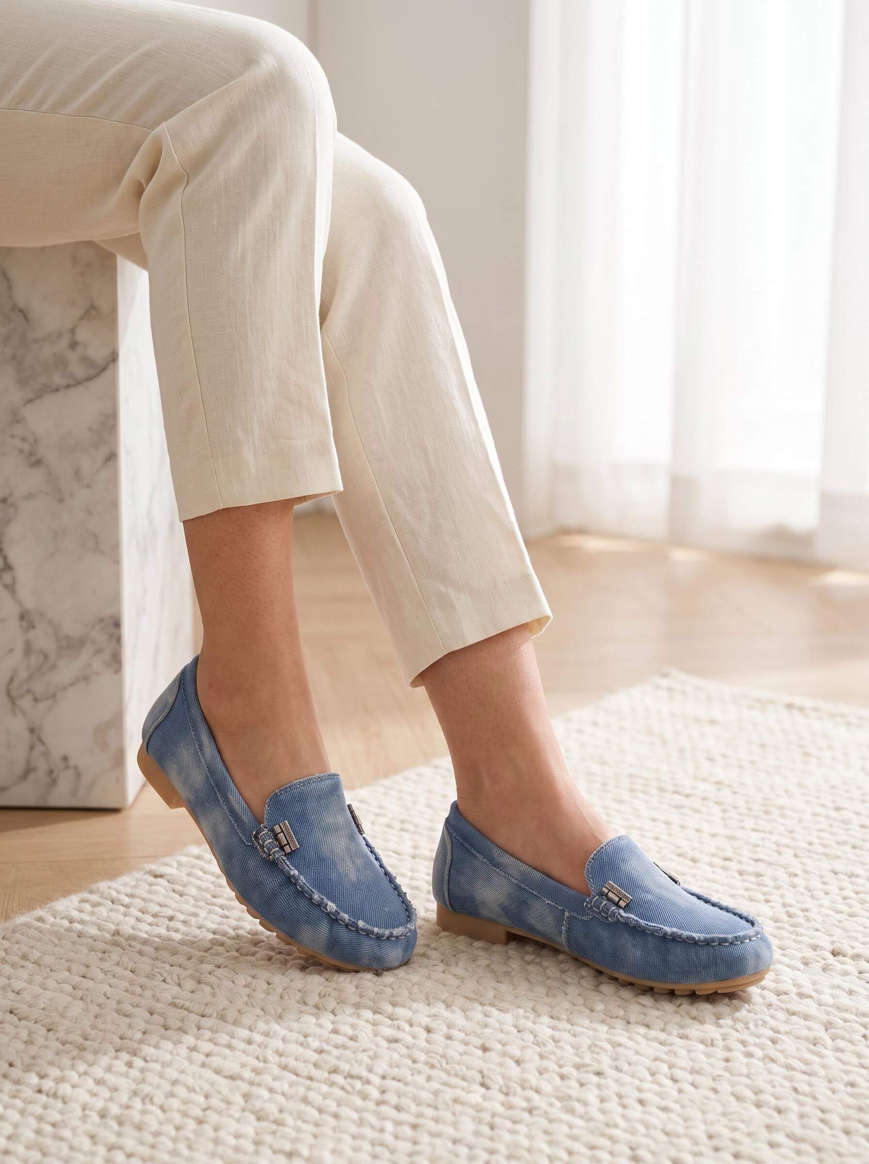 Women’s Frayed-Edge Moccasin Driving Loafers