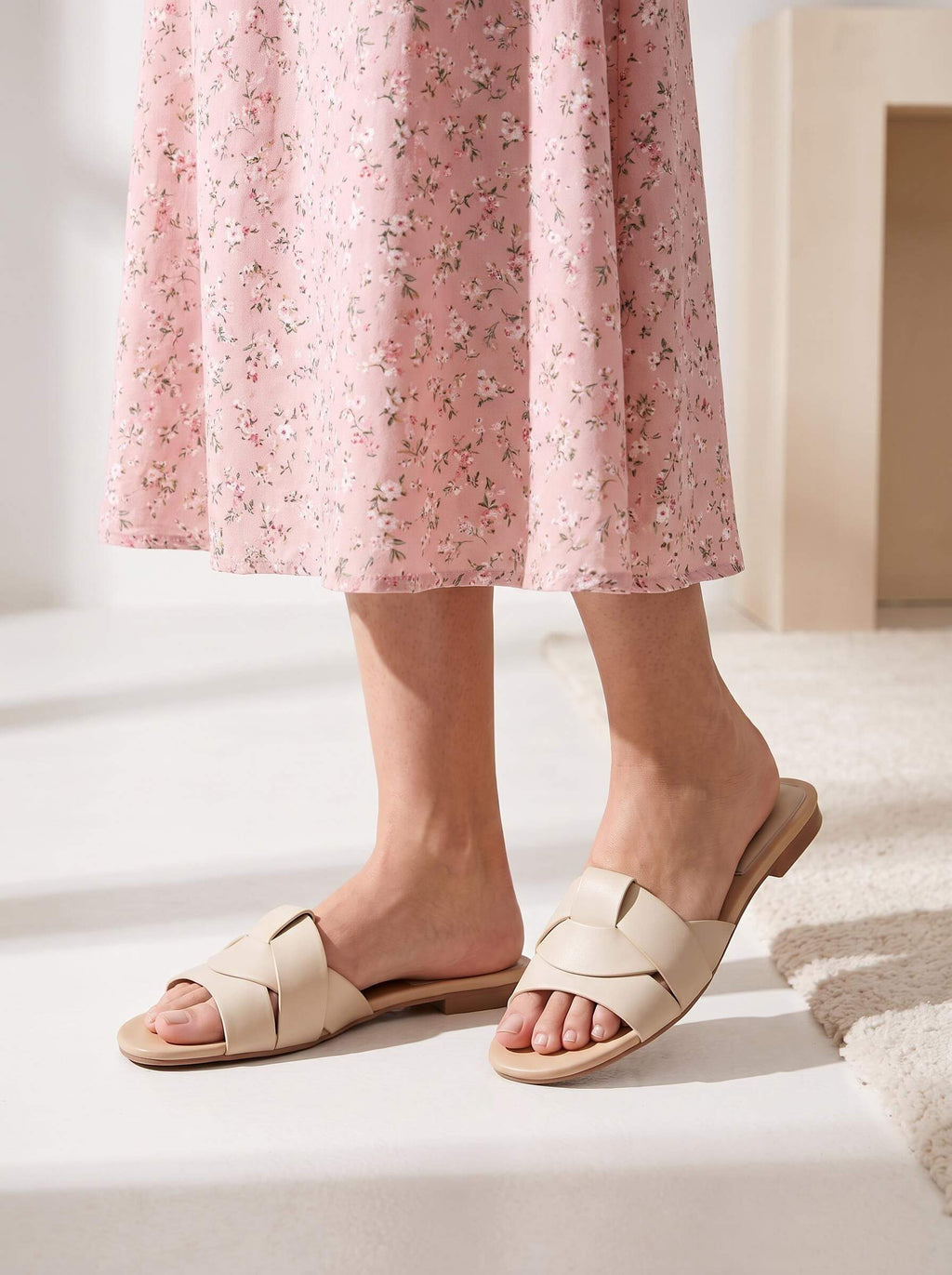 Women’s Woven-Knot Flat Slingback Sandals