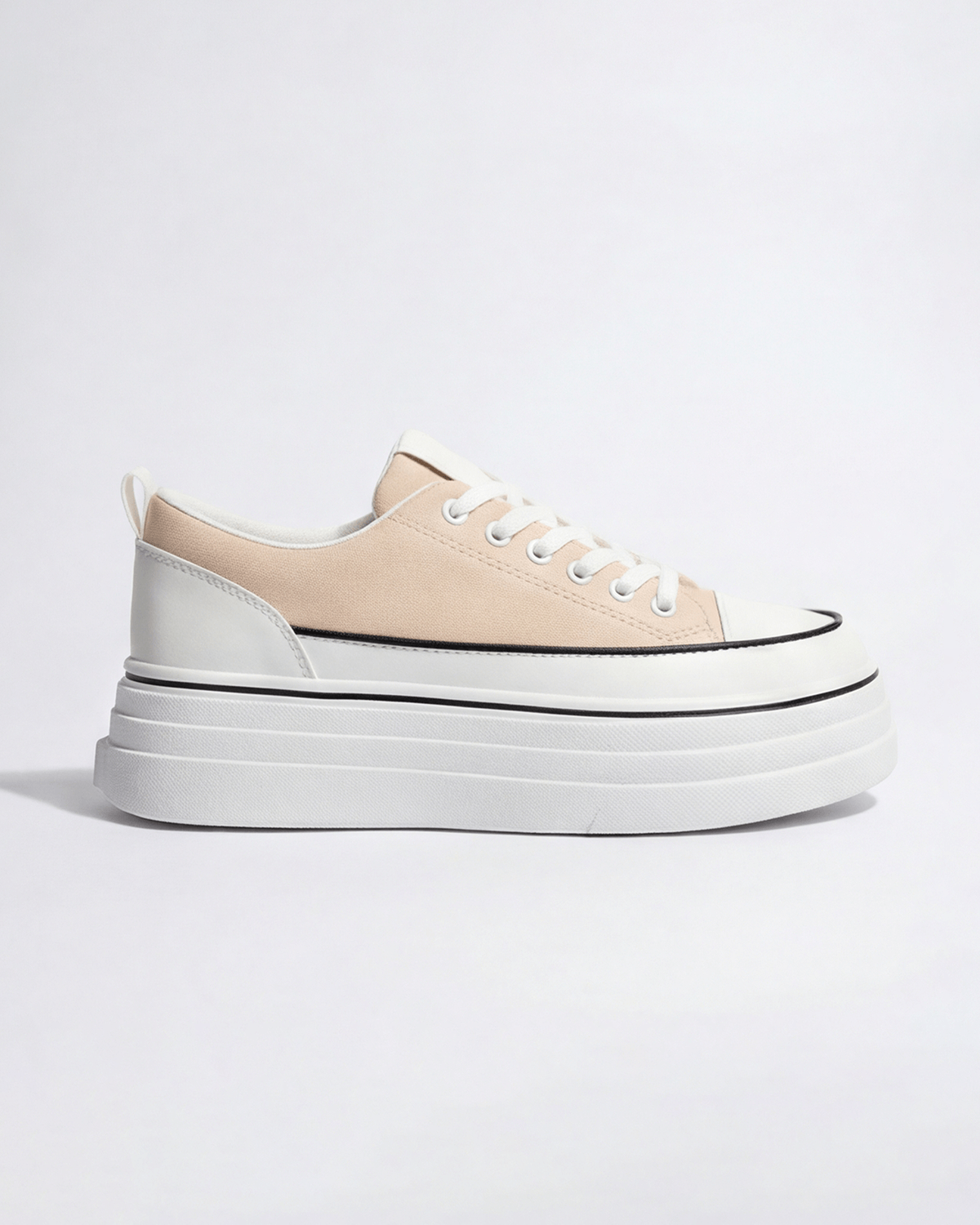 Women’s Platform Low-Top Lace-Up Sneakers