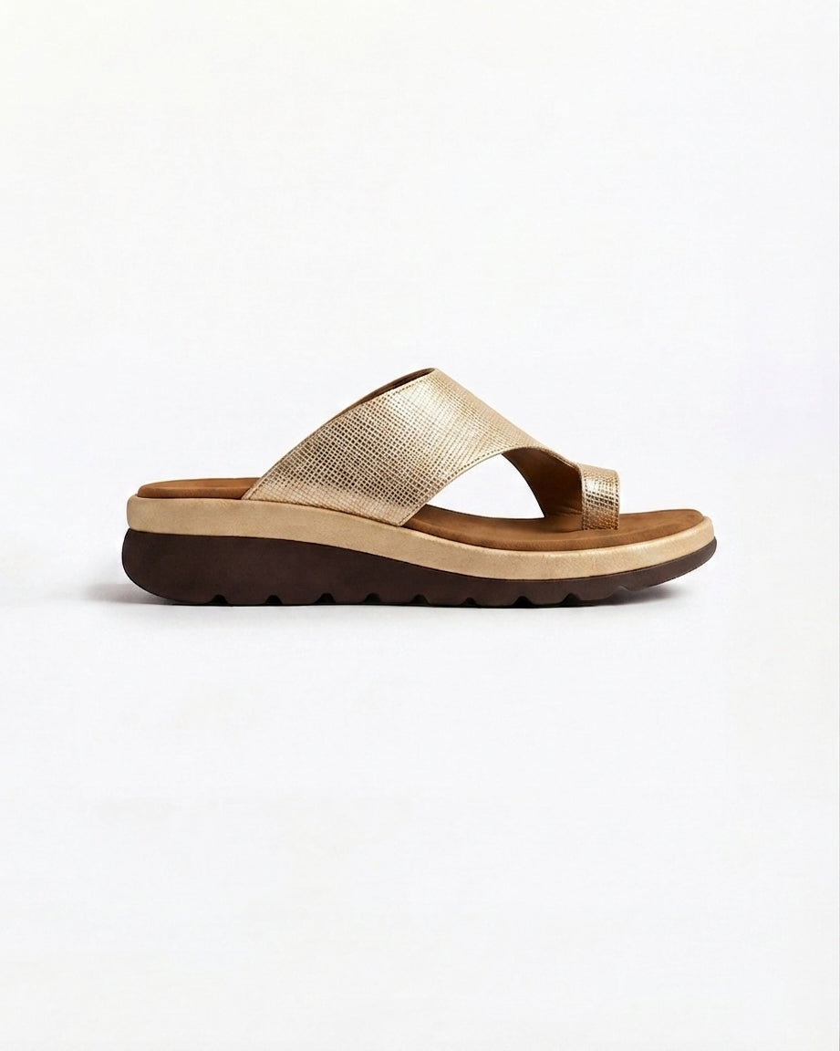 Women’s Toe-Loop Platform Slide Sandals